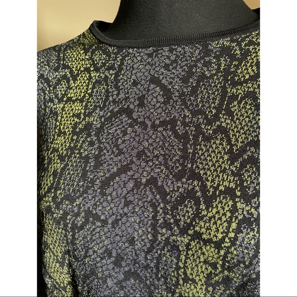 & Other Stories Snake Print Pullover Size S - Picture 2 of 2